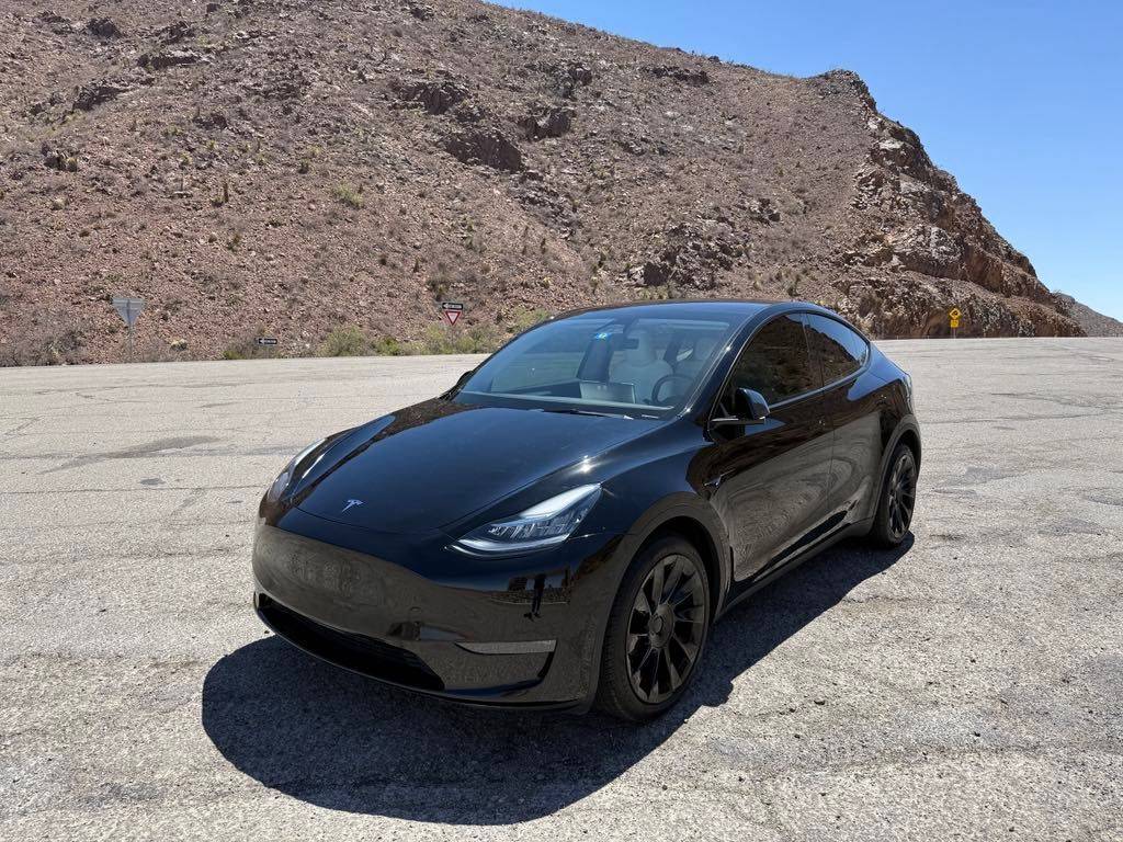 2023 Tesla Model Y Long Range — SUV — 27,807 mi — El Paso, TX