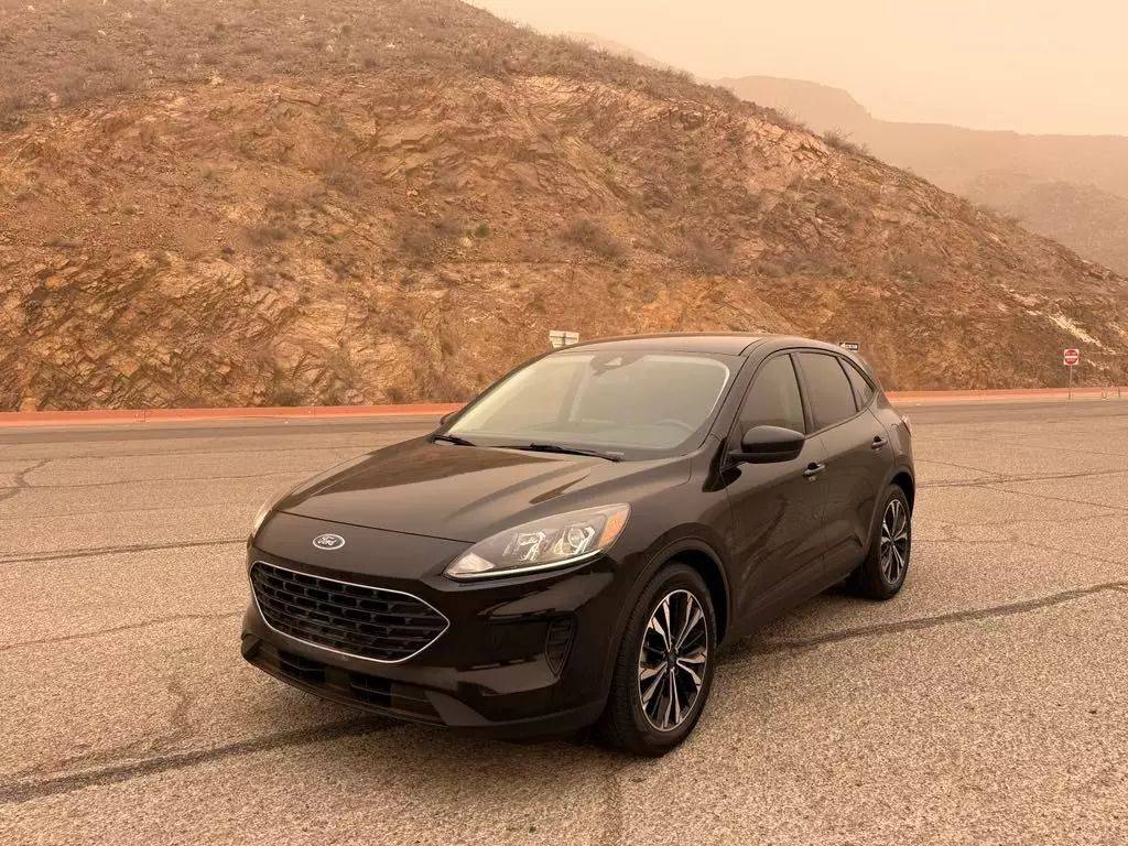 2021 Ford Escape SE — SUV — 64,996 mi — El Paso, TX