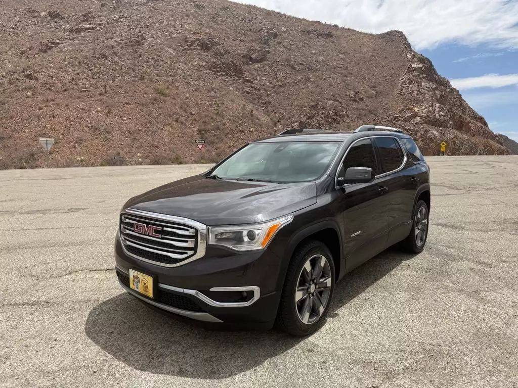 2018 GMC Acadia SLT — SUV — 115,812 mi — El Paso, TX