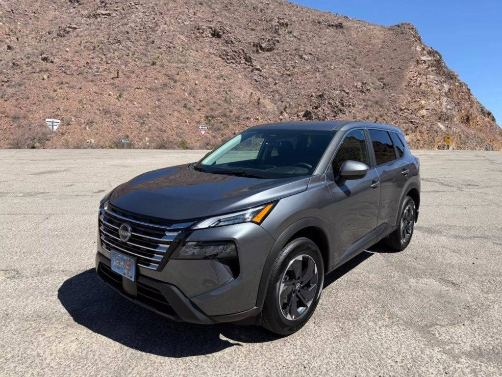 2025 Nissan Rogue SV — SUV — 4,971 mi — El Paso, TX