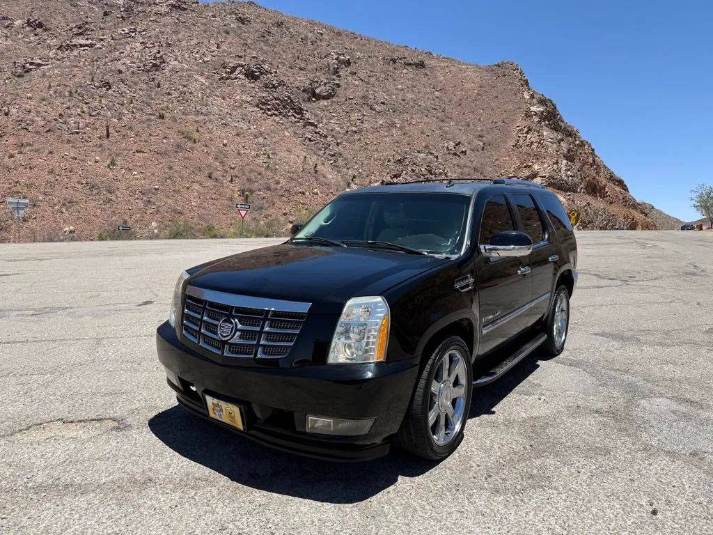 2007 Cadillac Escalade Standard — SUV — 208,743 mi — El Paso, TX