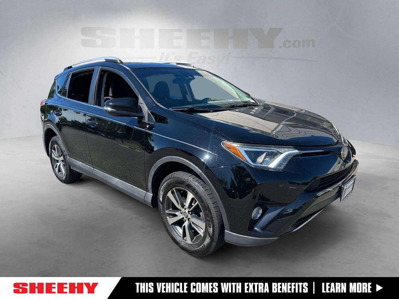 Used 2017 Toyota RAV4 XLE for Sale Near Me - TrueCar