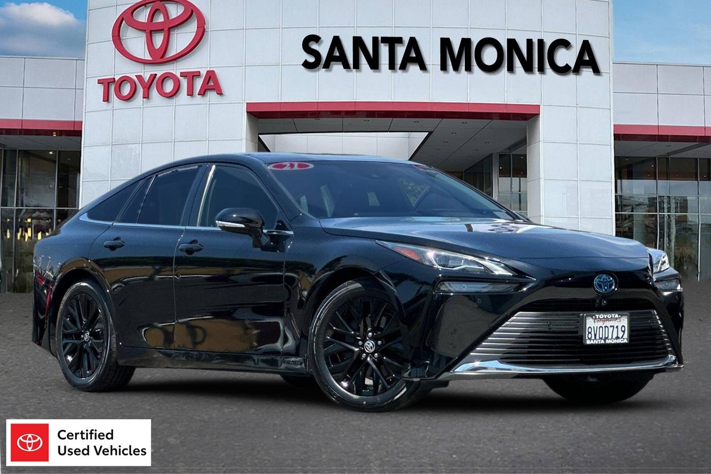2021 Toyota Mirai XLE — Sedan — 29,390 mi — Santa Monica, CA