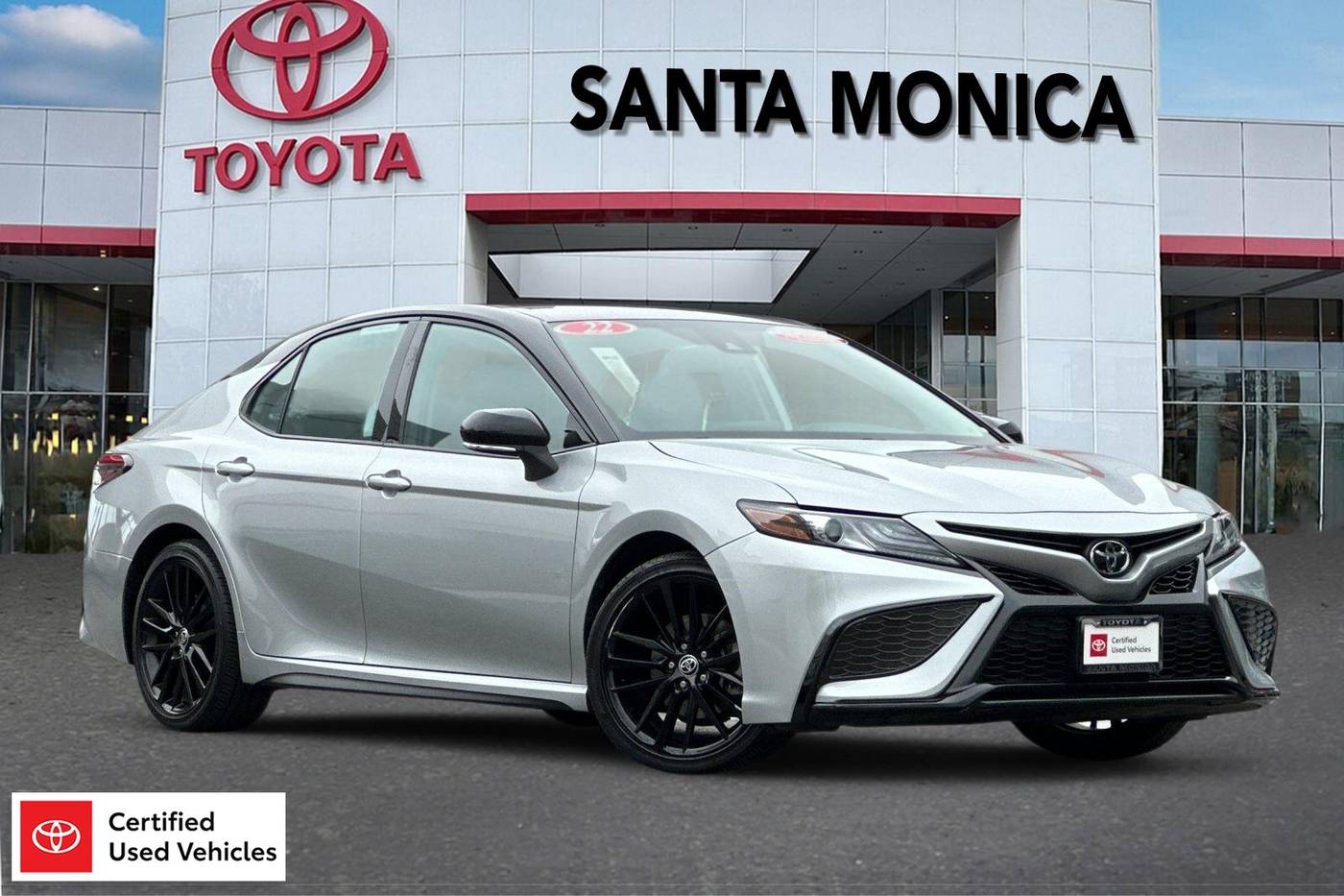 2022 Toyota Camry XSE — Sedan — 22,235 mi — Santa Monica, CA