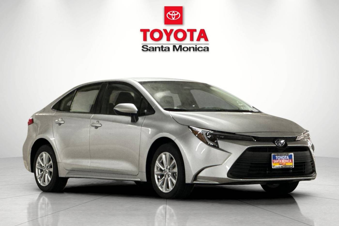 2025 Toyota Corolla Hybrid LE — Sedan — 49,570 mi — Santa Monica, CA