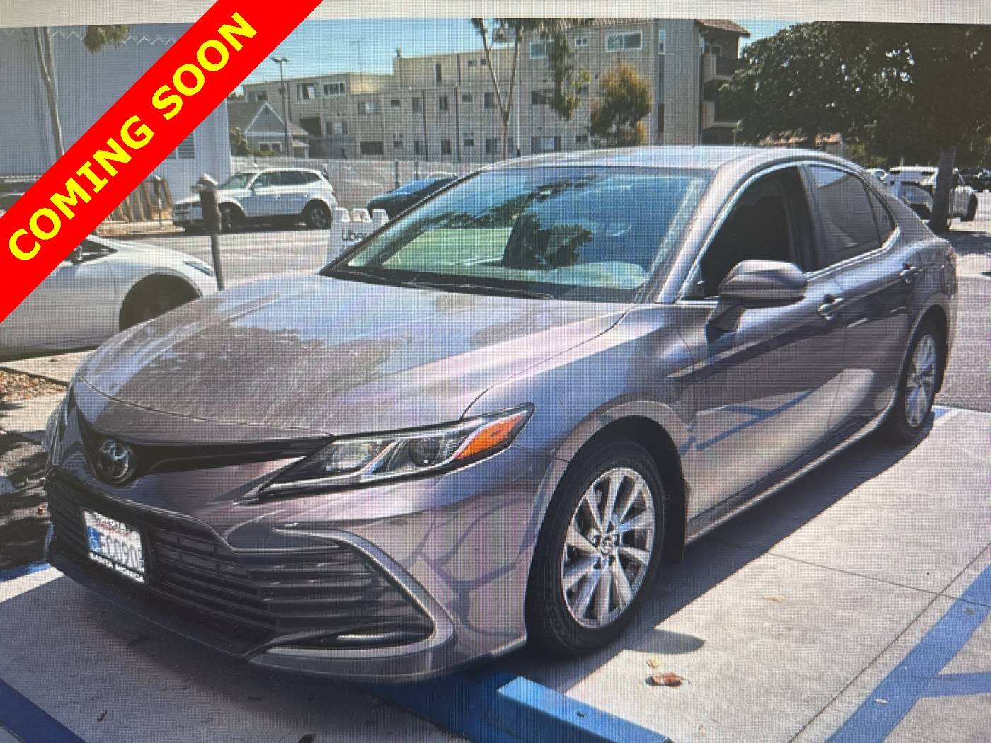 2023 Toyota Camry LE — Sedan — 10,399 mi — Santa Monica, CA