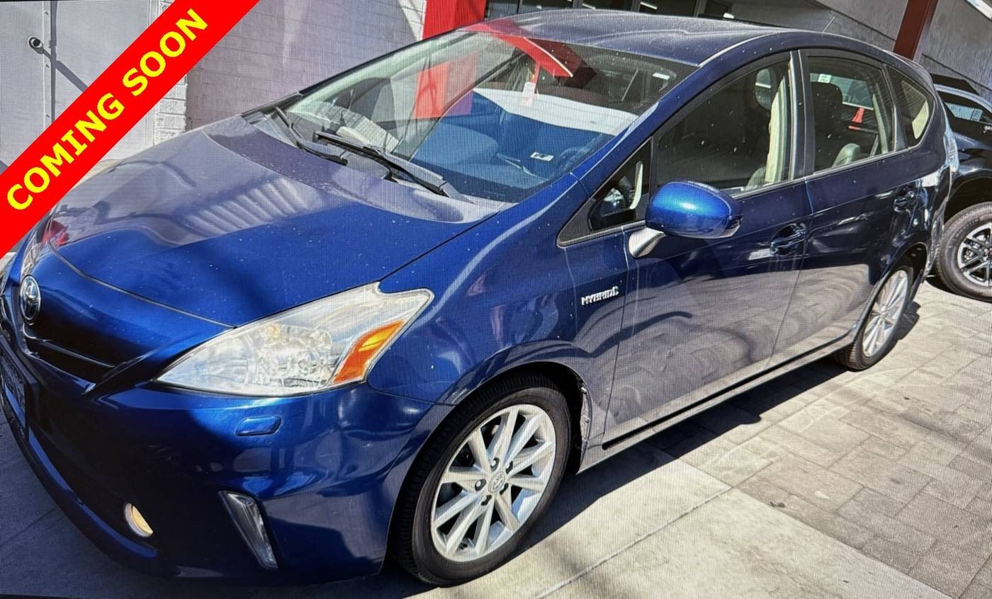 2014 Toyota Prius v Five — Wagon — 102,103 mi — Santa Monica, CA