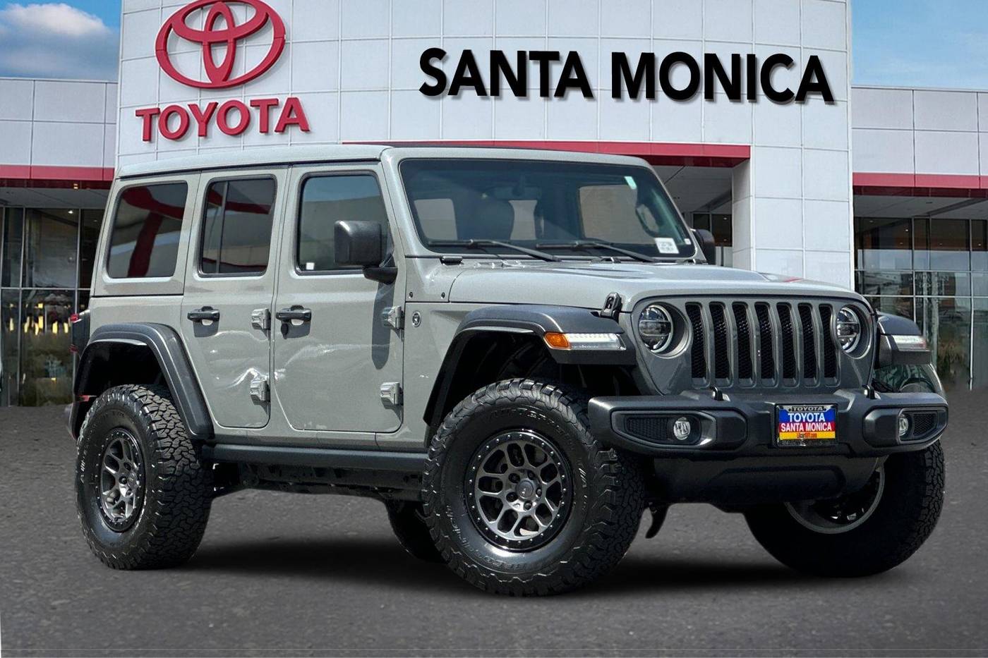 2022 Jeep Wrangler Rubicon — SUV — 59,560 mi — Santa Monica, CA