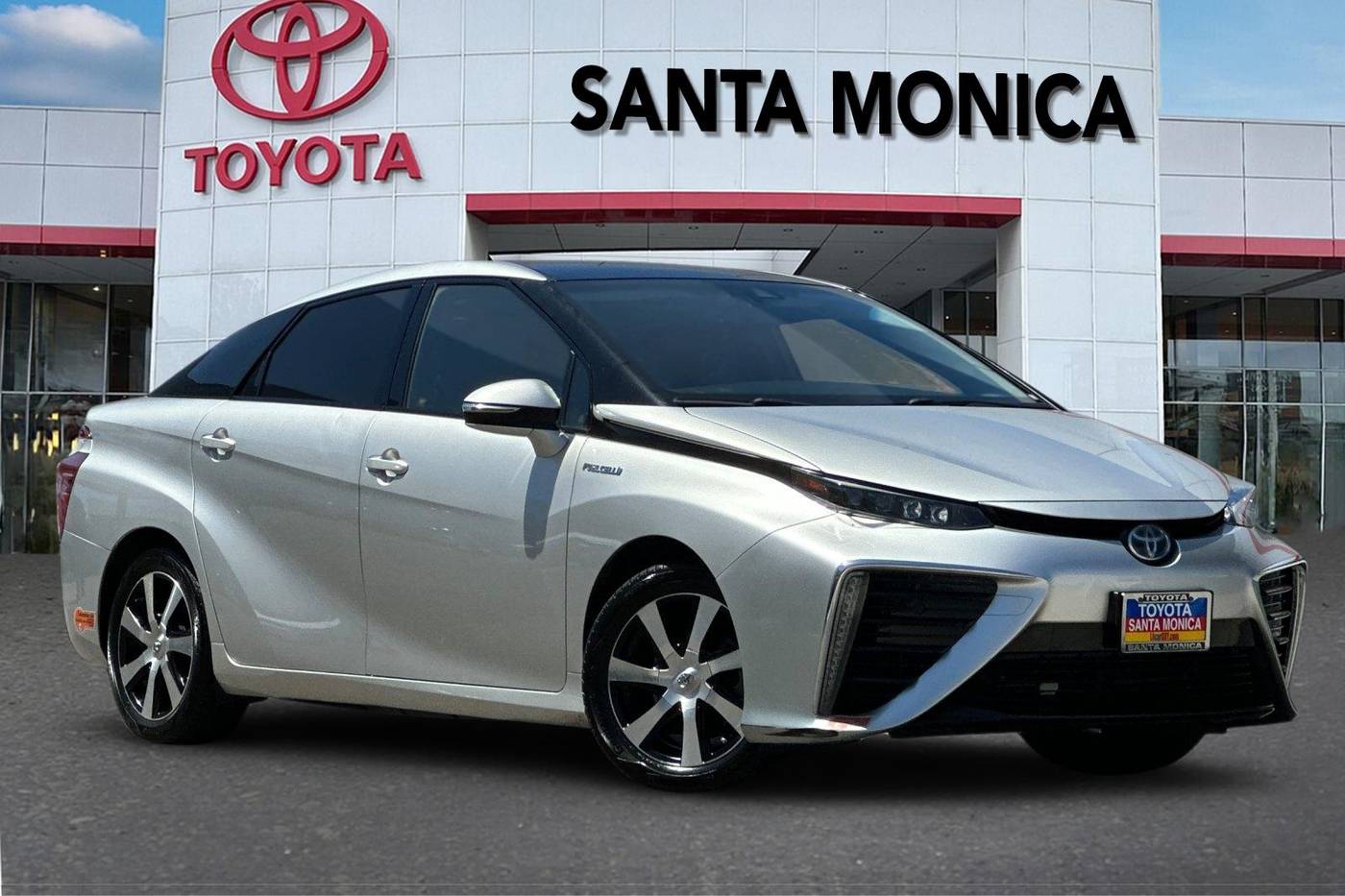 2016 Toyota Mirai Base — Sedan — 87,735 mi — Santa Monica, CA