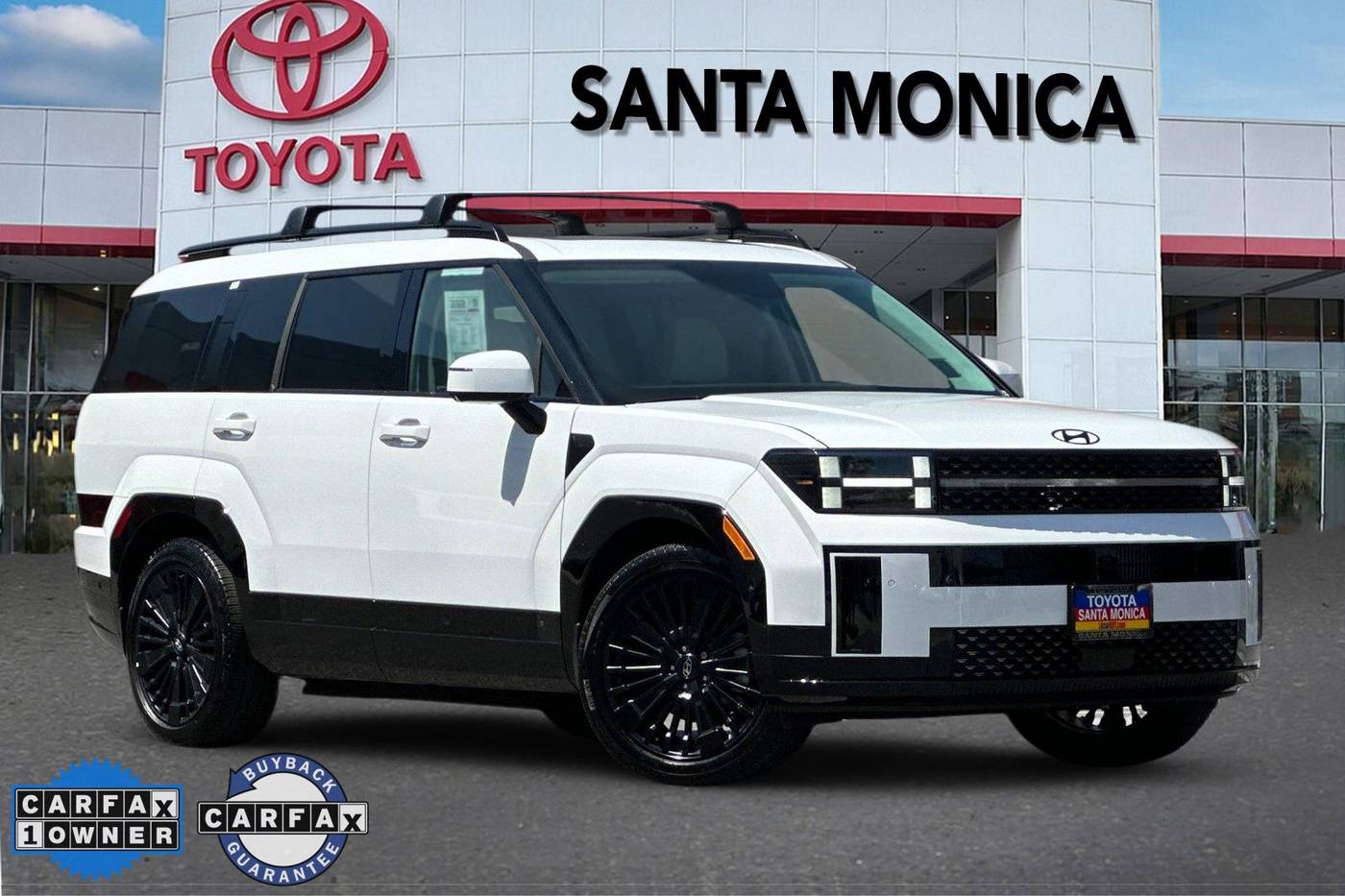 2025 Hyundai Santa Fe Hybrid Calligraphy — SUV — 15,950 mi — Santa Monica, CA