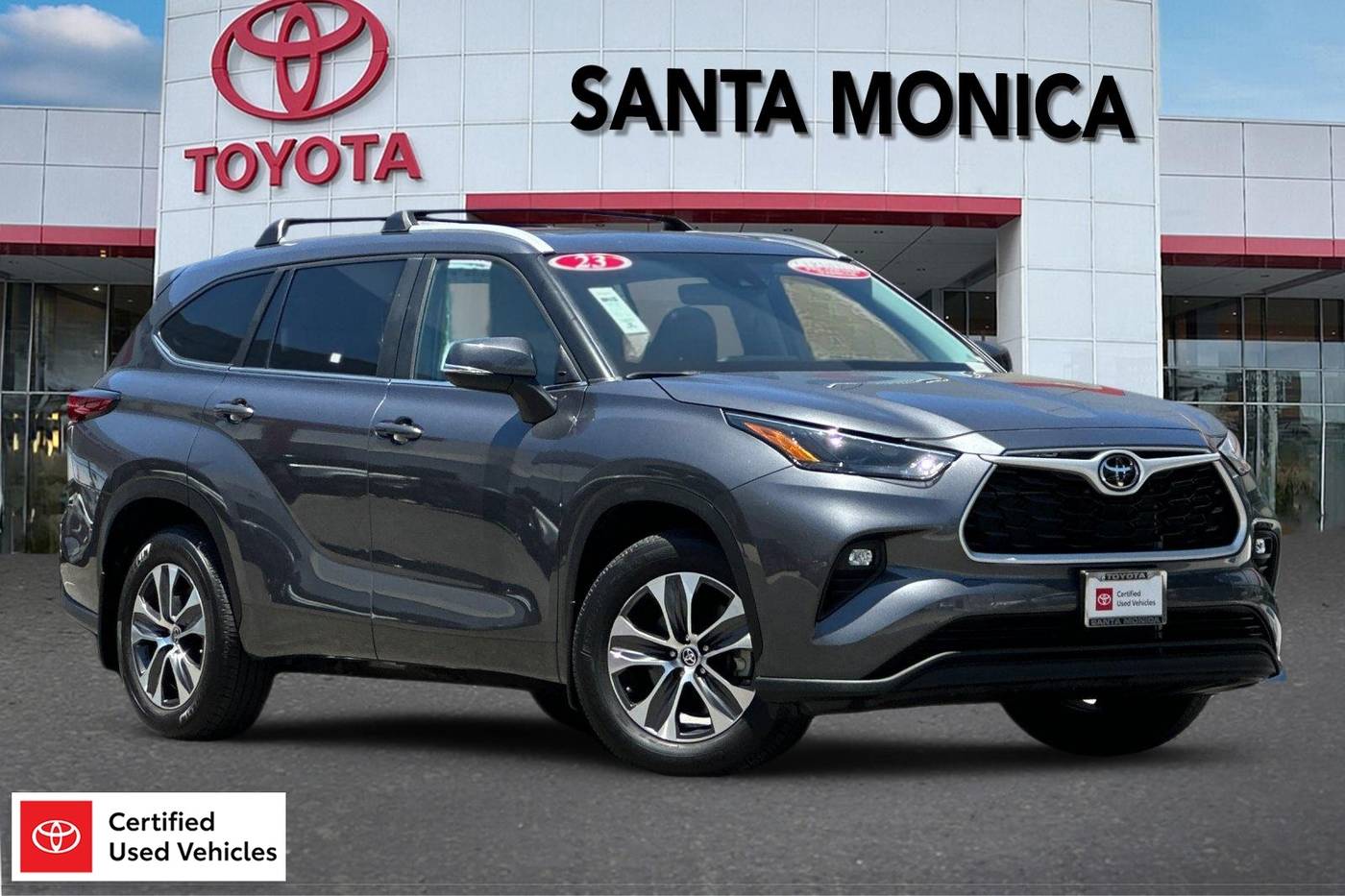 2023 Toyota Highlander L — SUV — 19,807 mi — Santa Monica, CA