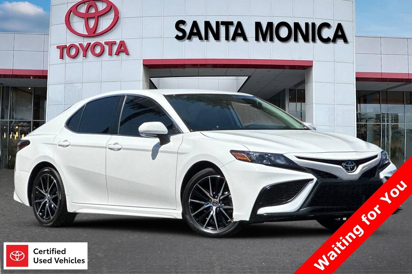 2024 Toyota Camry SE — Sedan — 26,697 mi — Santa Monica, CA