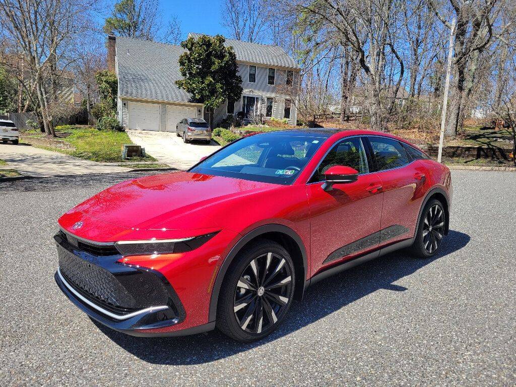 2023 Toyota Crown Platinum — Sedan — 14,882 mi — Voorhees, NJ