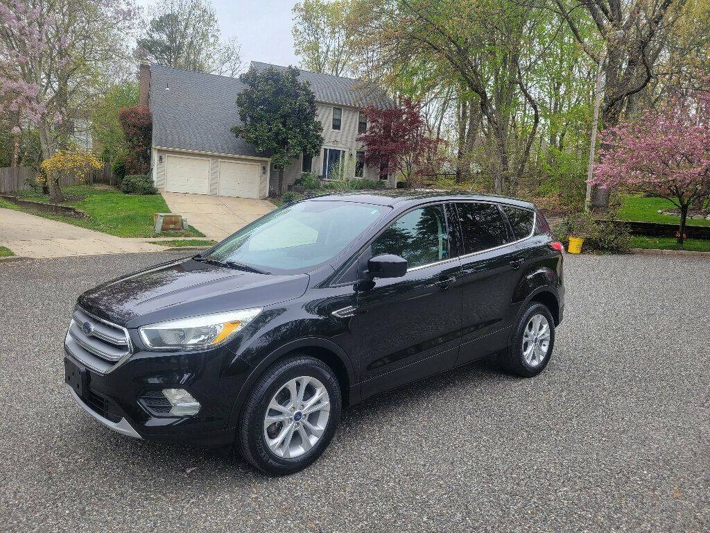 2017 Ford Escape SE — SUV — 52,298 mi — Voorhees, NJ