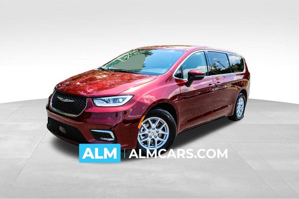 2023 Chrysler Pacifica Touring L — Minivan — 73,875 mi — Buford, GA