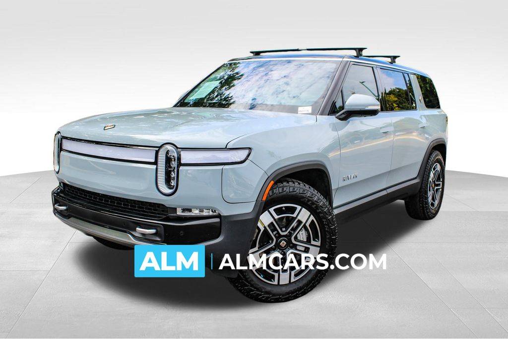 2024 Rivian R1S