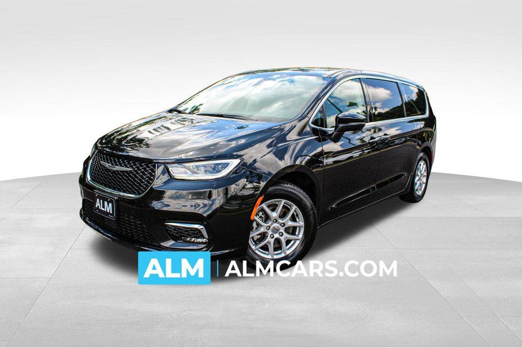 2023 Chrysler Pacifica Touring L — Minivan — 78,402 mi — Buford, GA