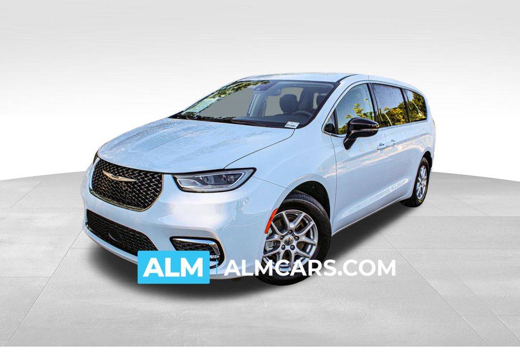 2024 Chrysler Pacifica Touring L — Minivan — 60,280 mi — Buford, GA