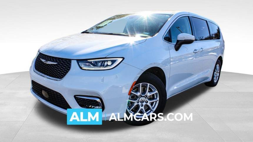 2023 Chrysler Pacifica Touring L — Minivan — 62,852 mi — Buford, GA