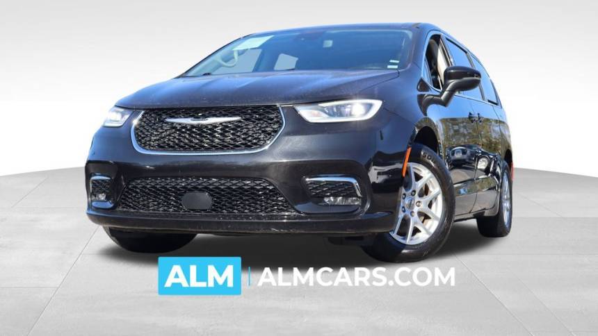 2023 Chrysler Pacifica Touring L — Minivan — 62,828 mi — Duluth, GA
