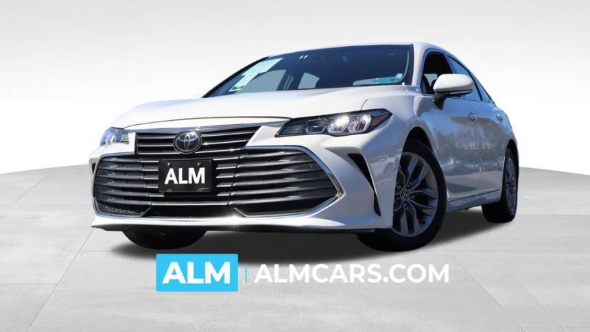 2022 Toyota Avalon XLE