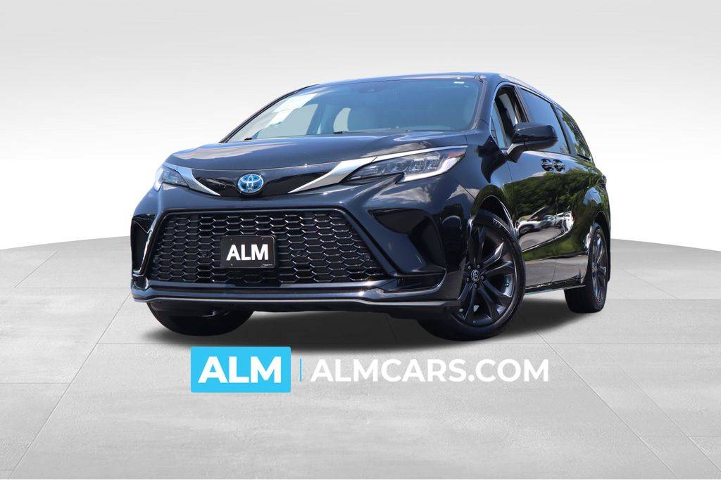 2023 Toyota Sienna LE — Minivan — 9,989 mi — Duluth, GA