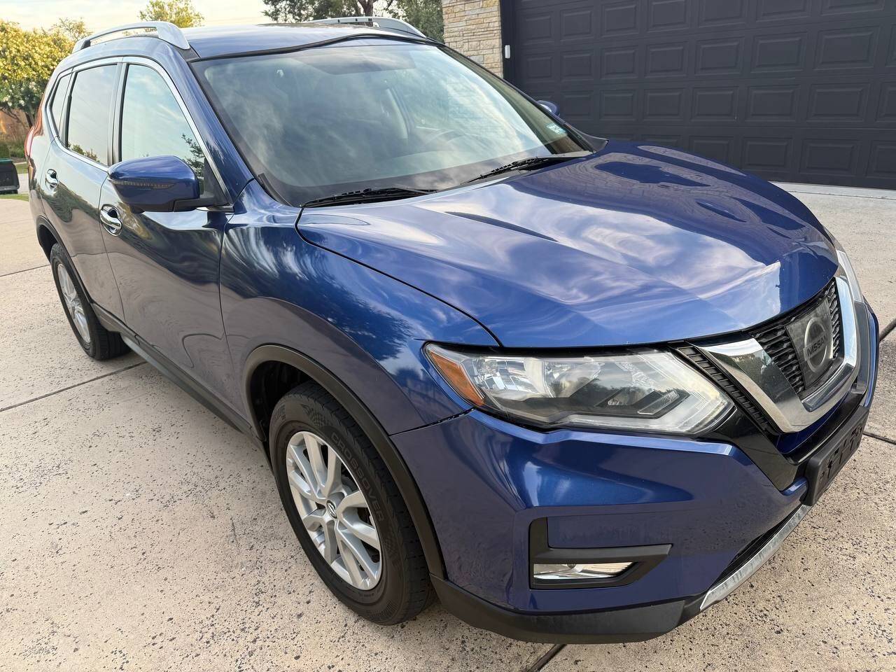 2017 Nissan Rogue SV — SUV — 146,509 mi — Austin, TX