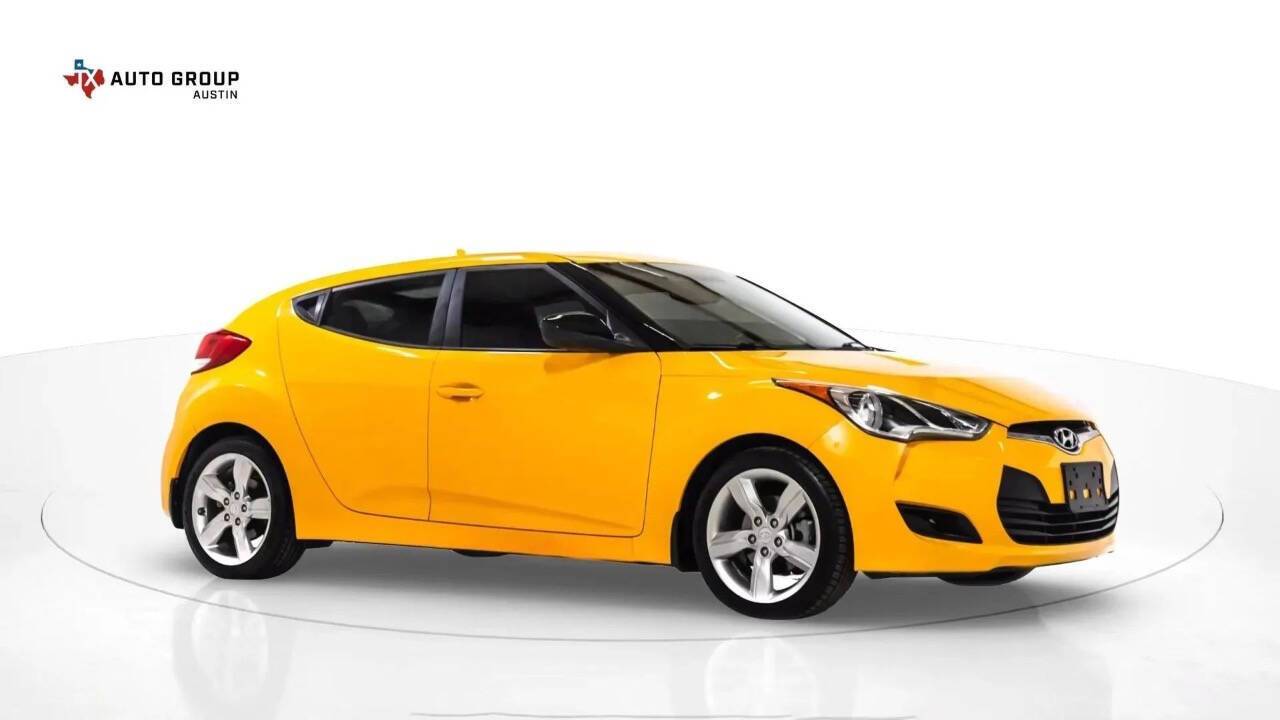 2013 Hyundai Veloster Base — Hatchback — 89,049 mi — Austin, TX