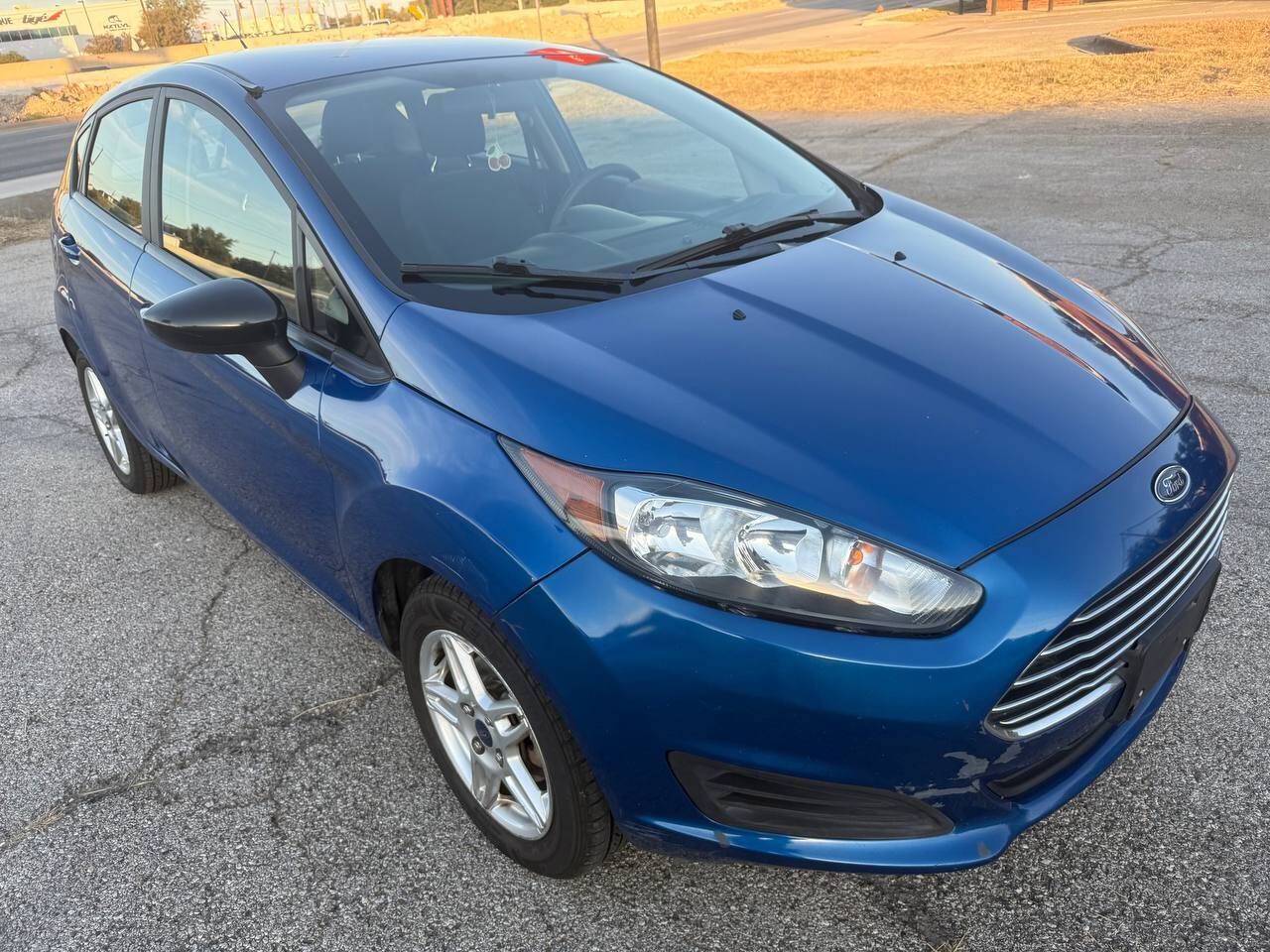2018 Ford Fiesta SE — Hatchback — 83,517 mi — Austin, TX