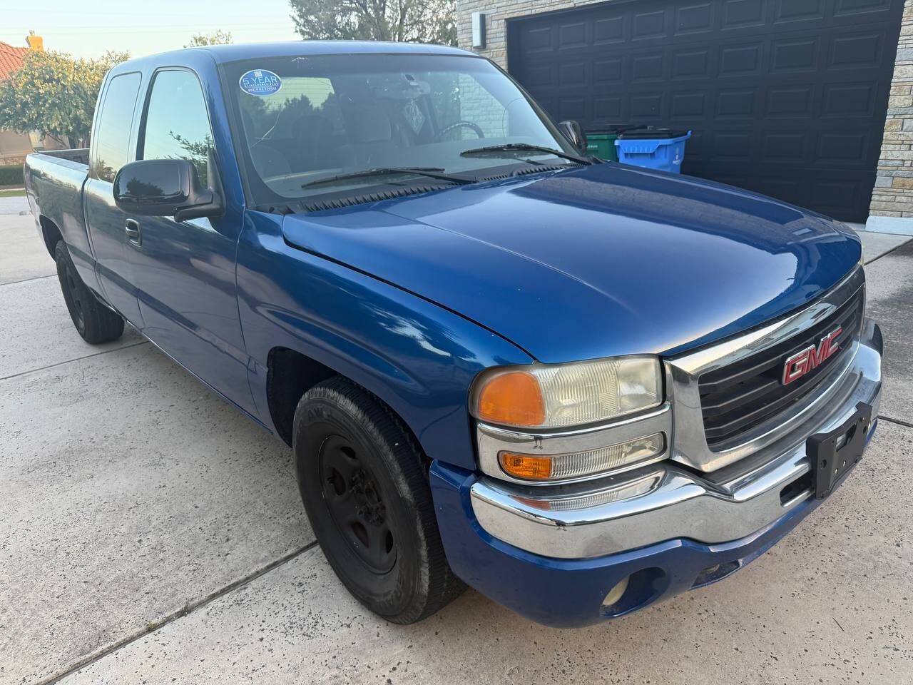 2004 GMC Sierra 1500 SLE — Pickup Truck — 74,967 mi — Austin, TX