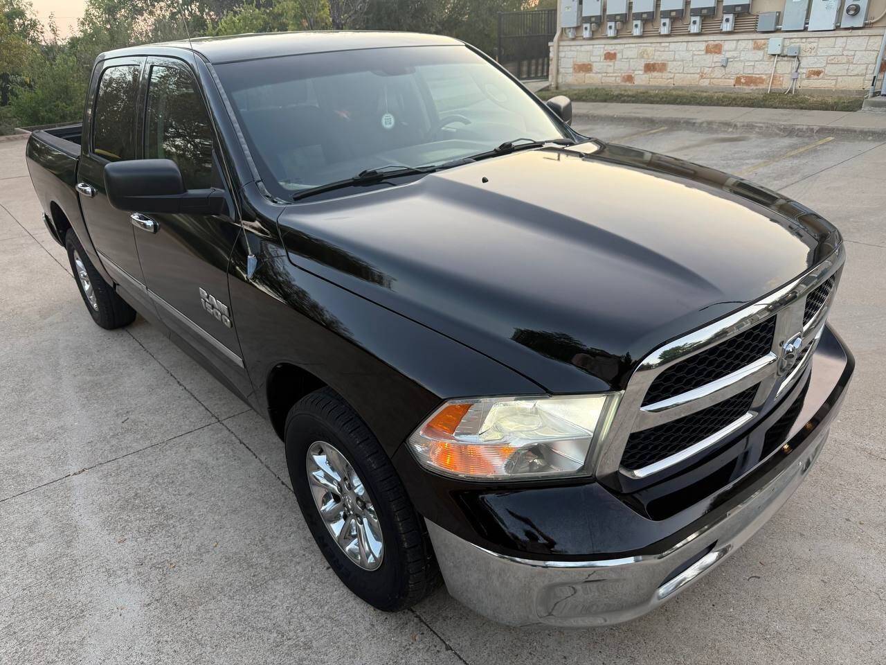 2013 Ram 1500 SLT — Pickup Truck — 152,955 mi — Austin, TX