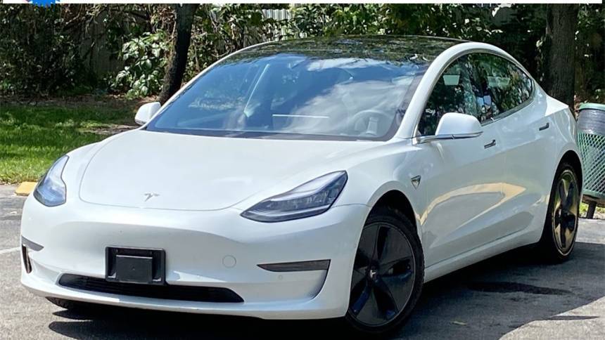 2020 Tesla Model 3 Standard Range Plus