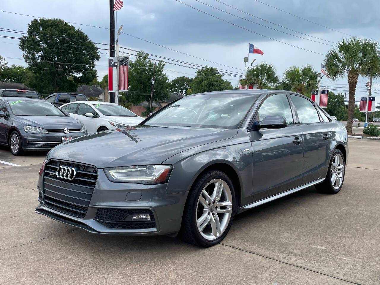 2016 Audi A4 2.0T quattro Premium