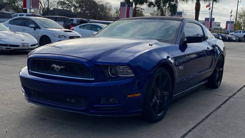 2013 Ford Mustang V6 Premium — Coupe — 110,940 mi — Houston, TX