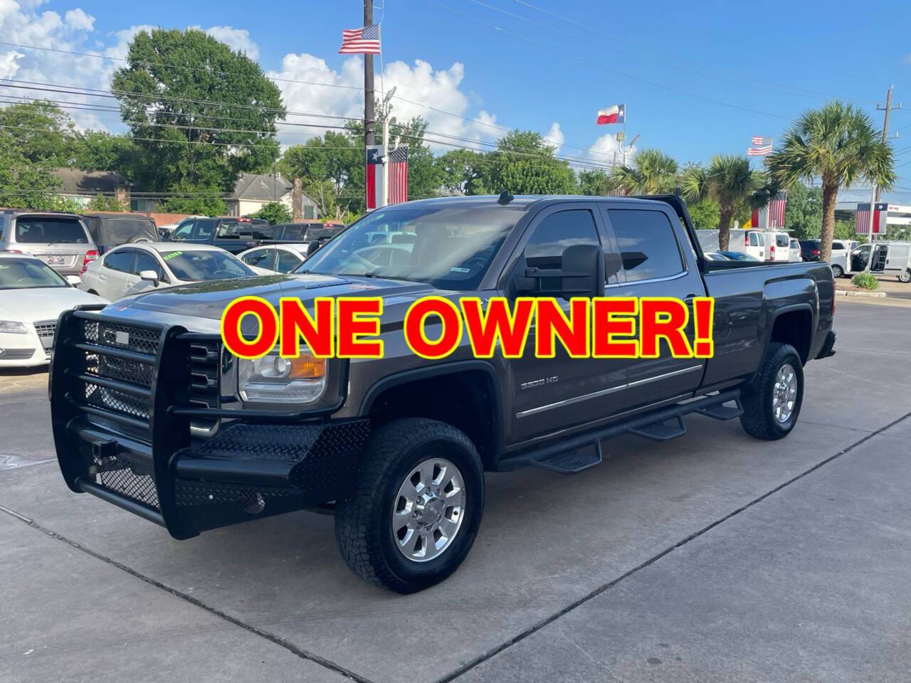 2015 GMC Sierra 3500HD SLT — Pickup Truck — 214,608 mi — Houston, TX