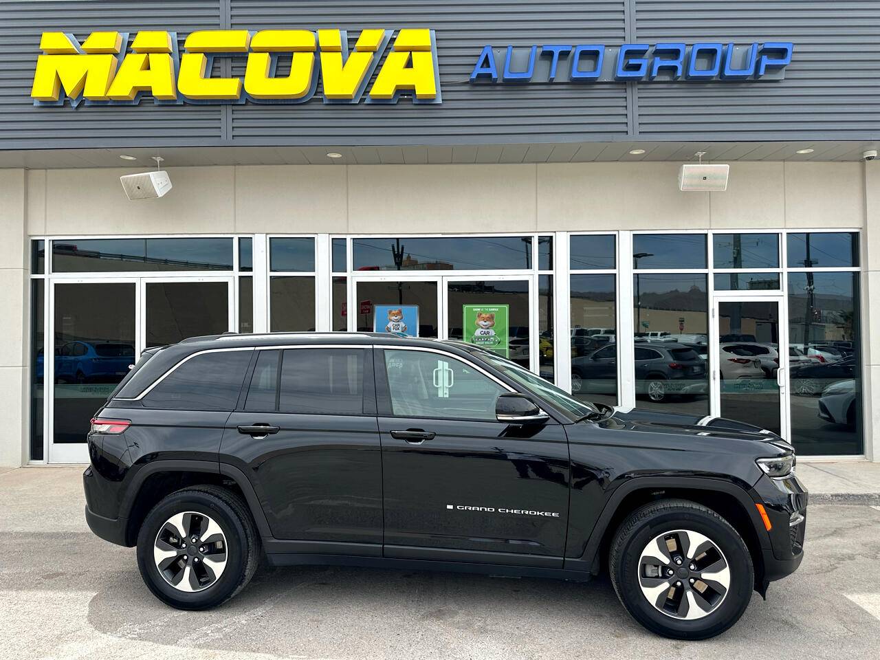 2023 Jeep Grand Cherokee 4xe — SUV — 64,901 mi — El Paso, TX