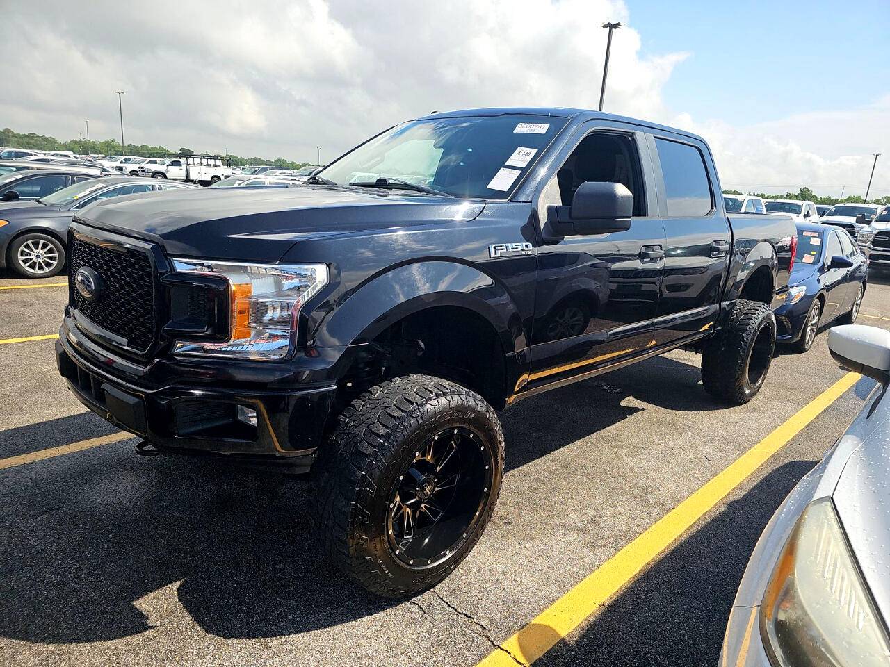 2019 Ford F-150 XL — Pickup Truck — 118,494 mi — El Paso, TX