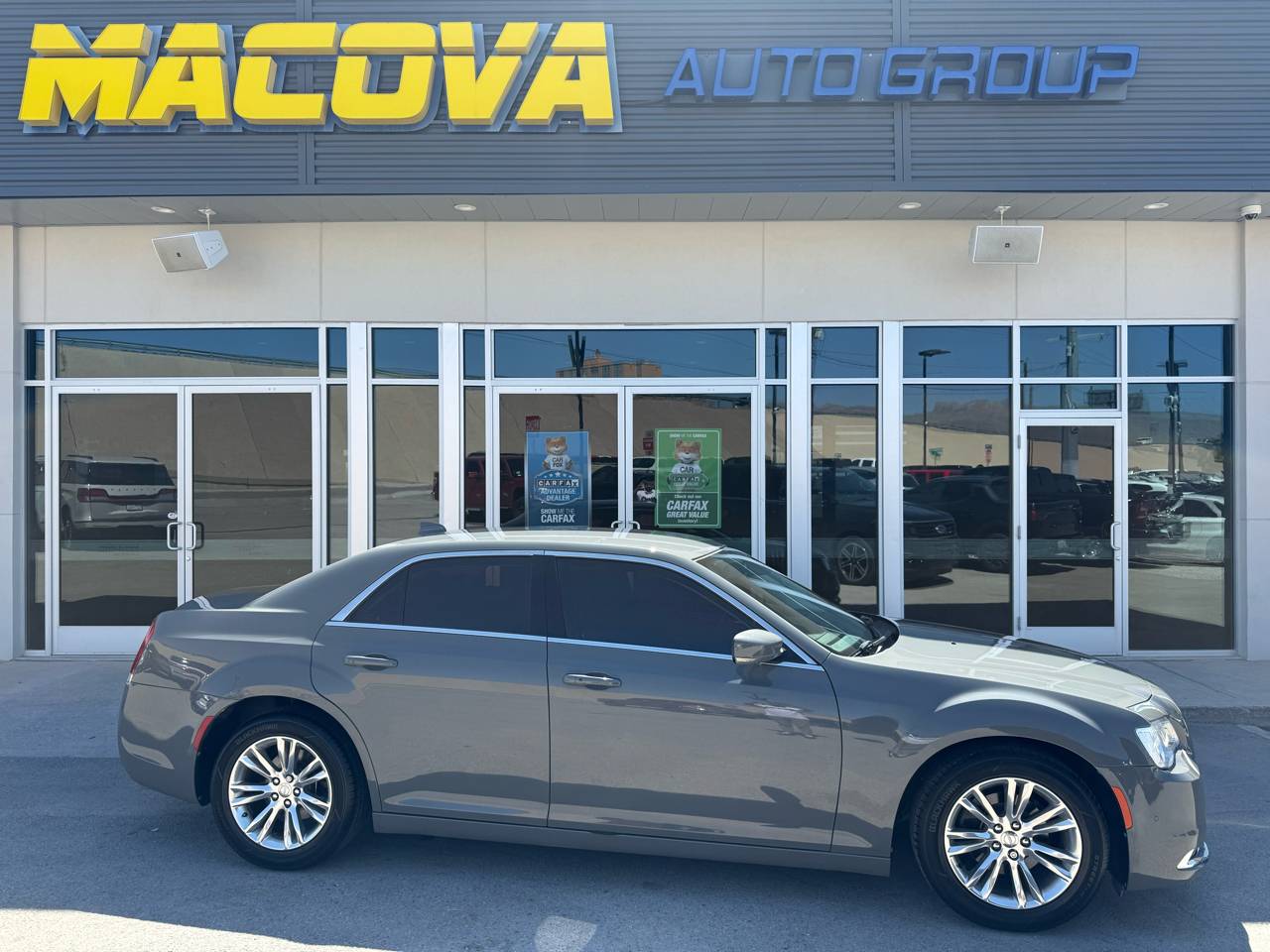 2018 Chrysler 300 Touring L — Sedan — 49,785 mi — El Paso, TX