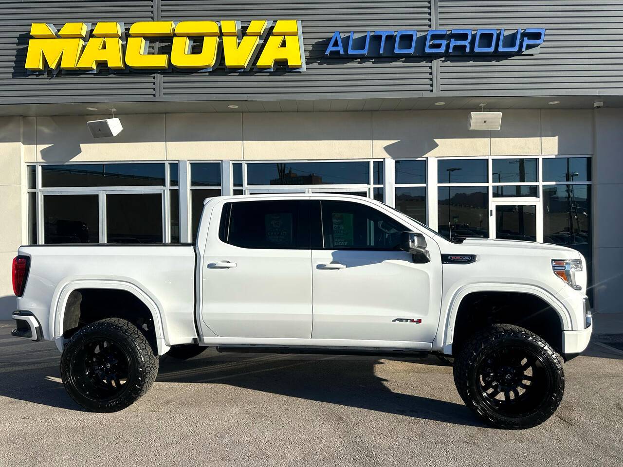 2020 GMC Sierra 1500 AT4 — Pickup Truck — 63,159 mi — El Paso, TX