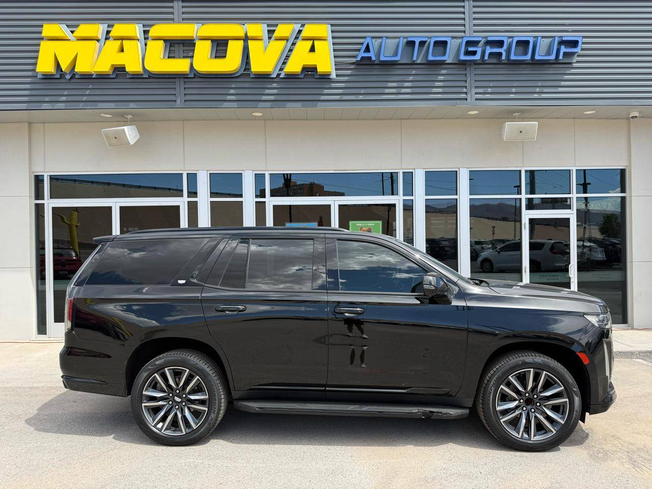 2021 Cadillac Escalade Sport