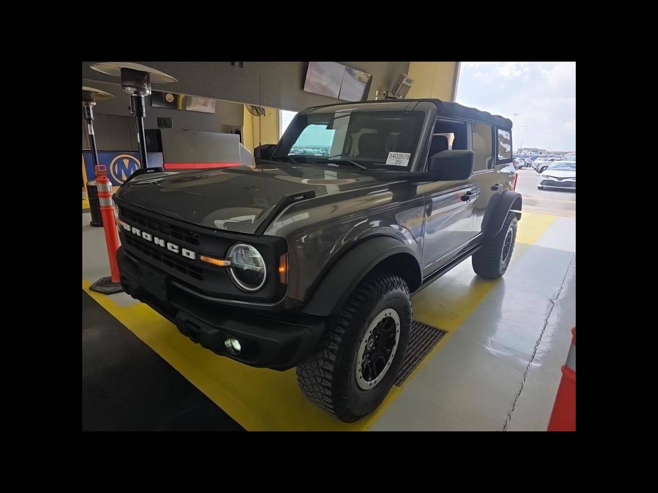2022 Ford Bronco Black Diamond