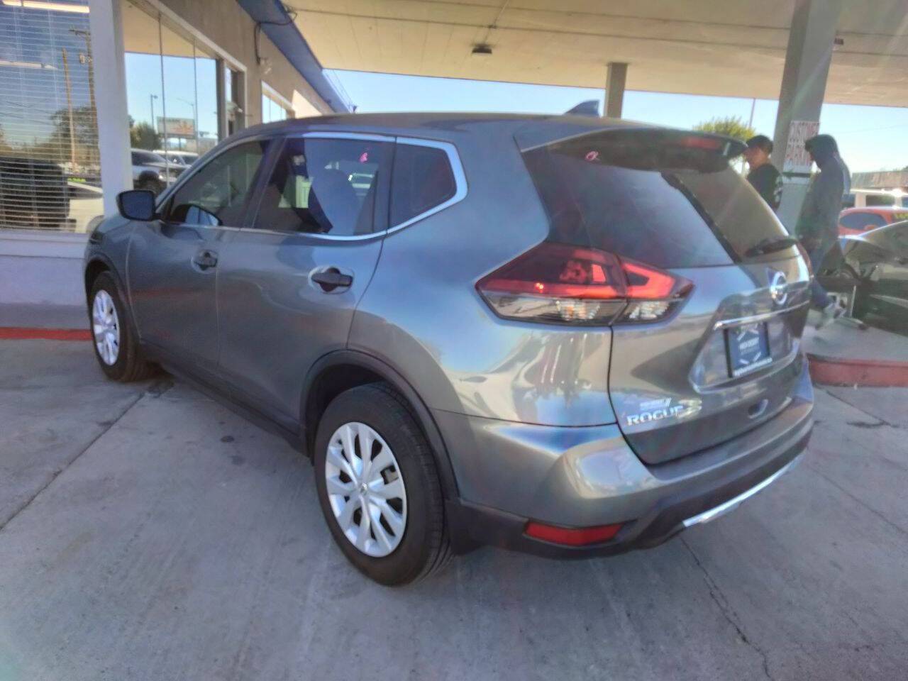 Thumbnail 5