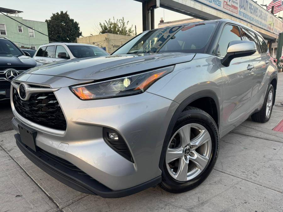 2022 Toyota Highlander LE — SUV — 46,577 mi — Jamaica, NY