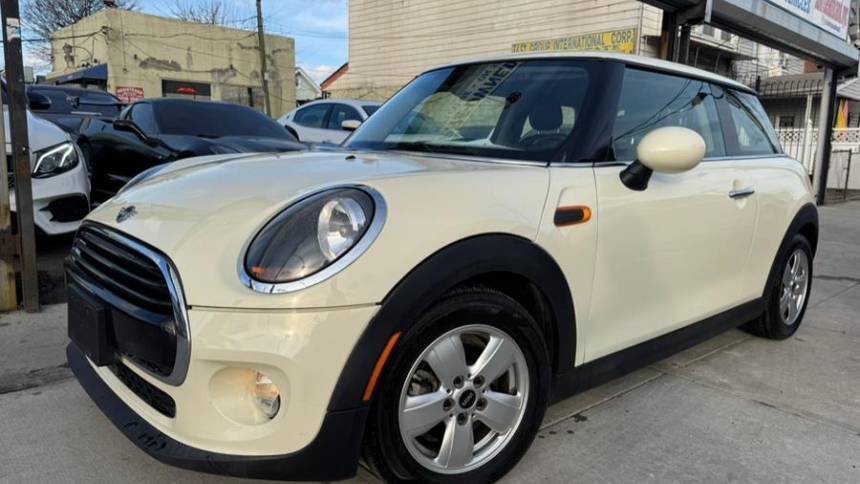 2019 MINI Hardtop Cooper — Hatchback — 65,717 mi — Jamaica, NY