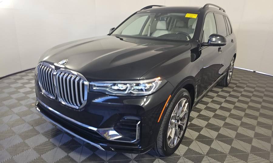 2022 BMW X7 40i — SUV — 46,273 mi — Jamaica, NY