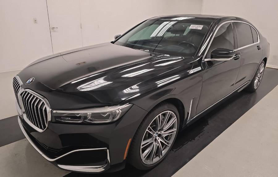 2022 BMW 7 Series 750i — Sedan — 30,681 mi — Jamaica, NY
