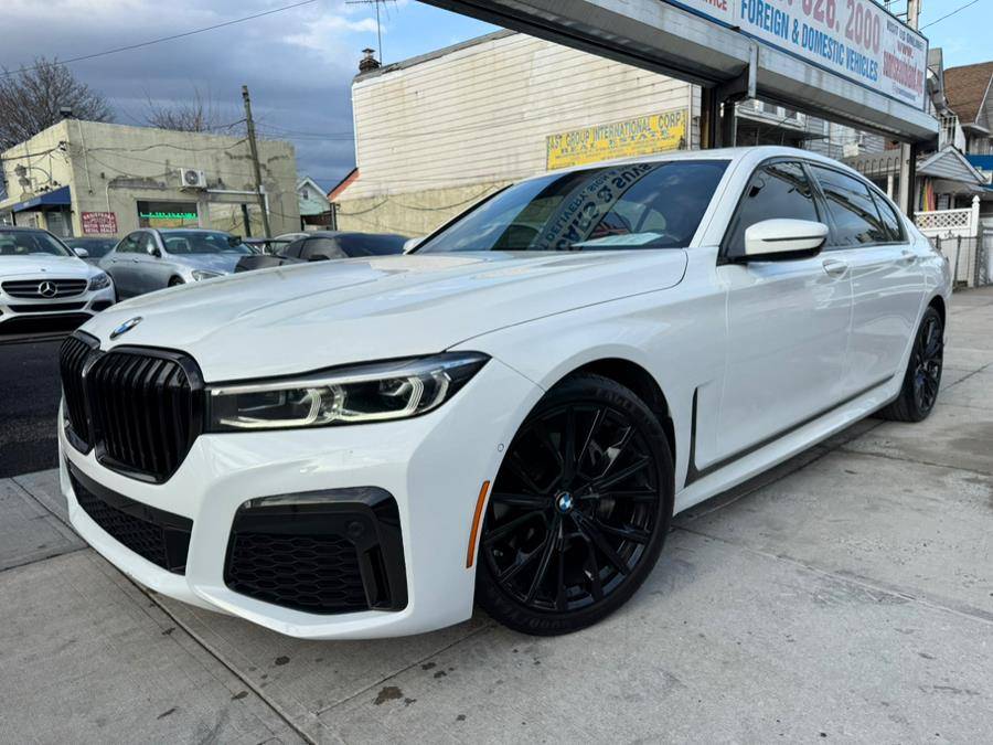 2022 BMW 7 Series 740i — Sedan — 49,926 mi — Jamaica, NY
