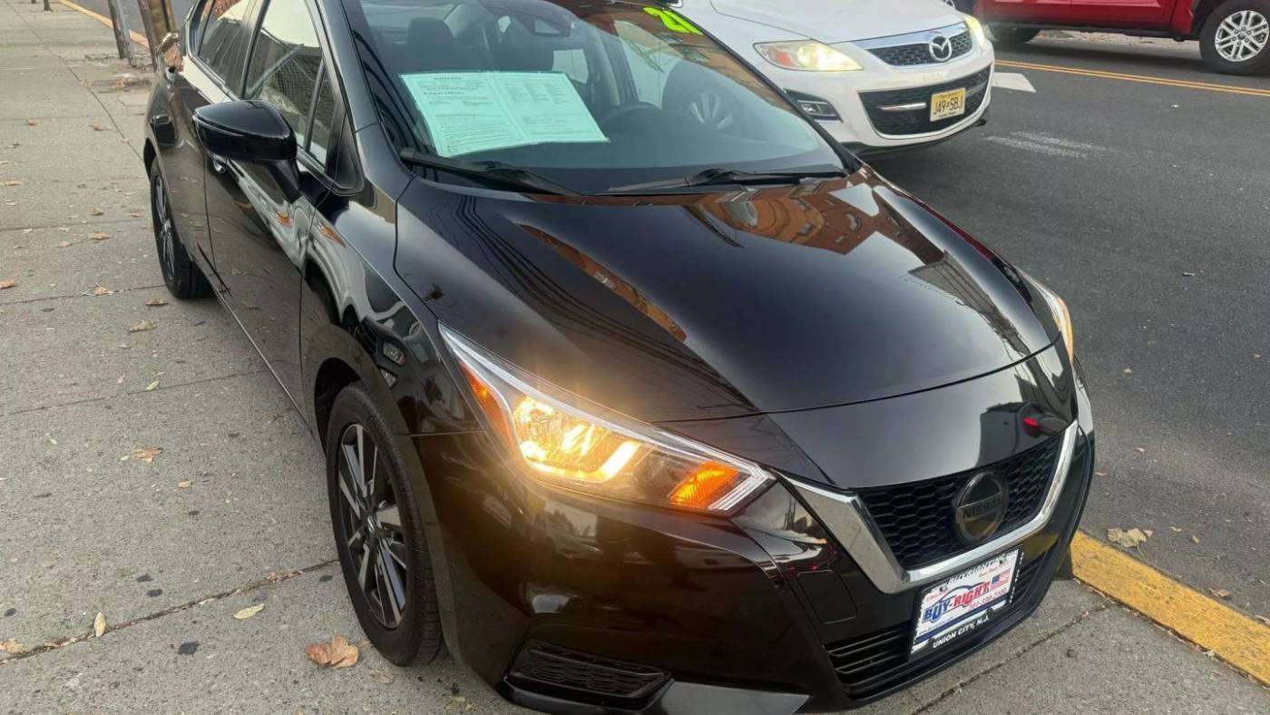 2021 Nissan Versa SV — Sedan — 77,350 mi — Union City, NJ