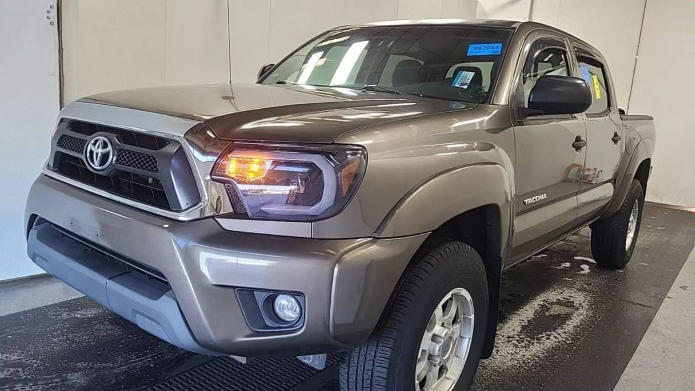 2012 Toyota Tacoma Base — Pickup Truck — 153,964 mi — Union City, NJ