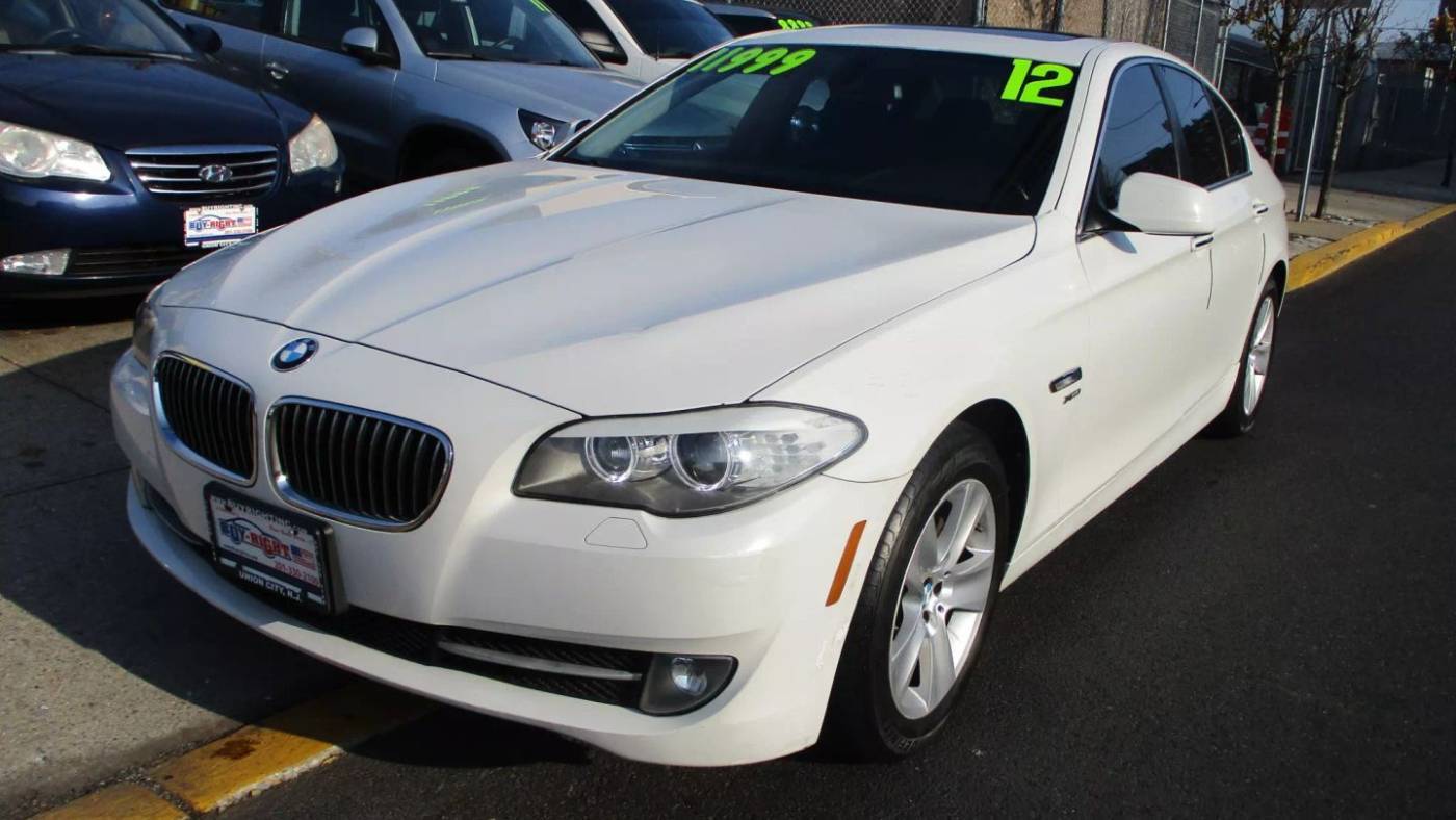 2012 BMW 5 Series 528i — Sedan — 124,384 mi — Union City, NJ